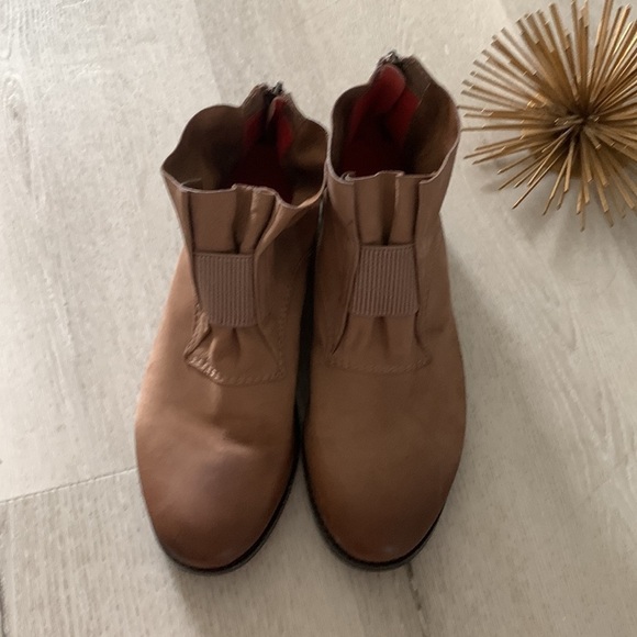 M Maccari shoes leather boots size 39 tan brown ruched distressed zipper NWOT - Picture 7 of 16